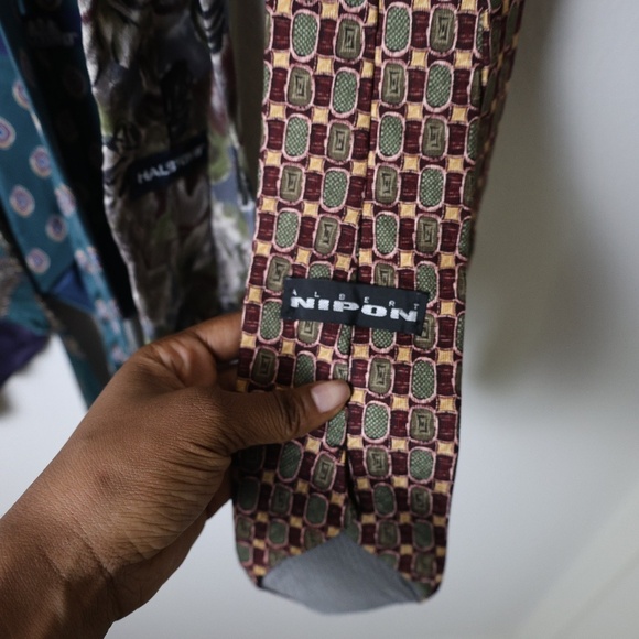 Men’s Vintage Tie Bundle – Designer & Classic Silk Neckwear - Picture 10 of 10
